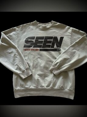 la apparel “seen” 100% cotton light grey sweatshirt / size medium